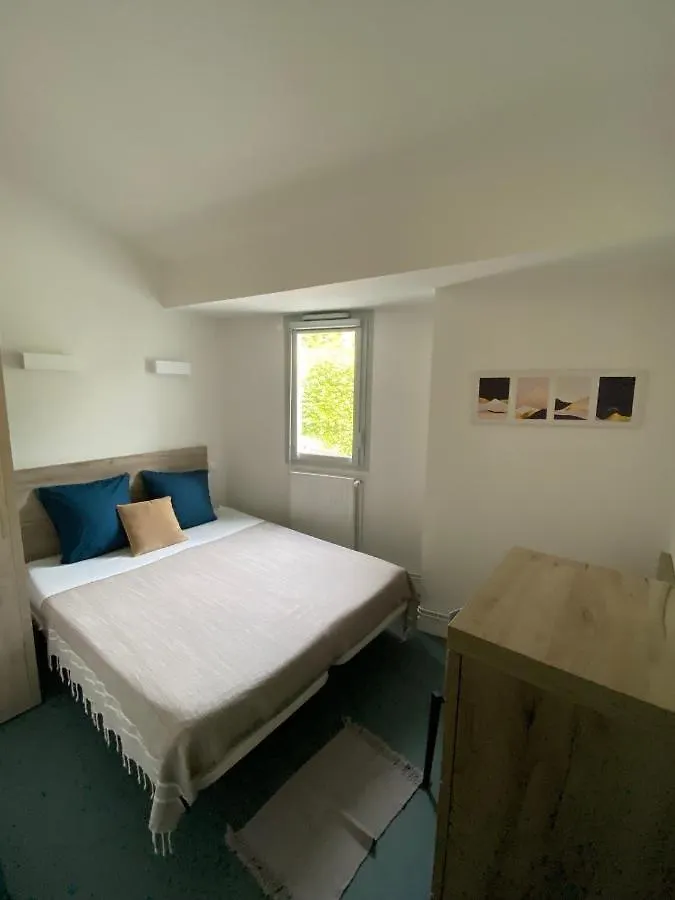 **  Hotel Les Rives Du Haut Salat Seix Francia